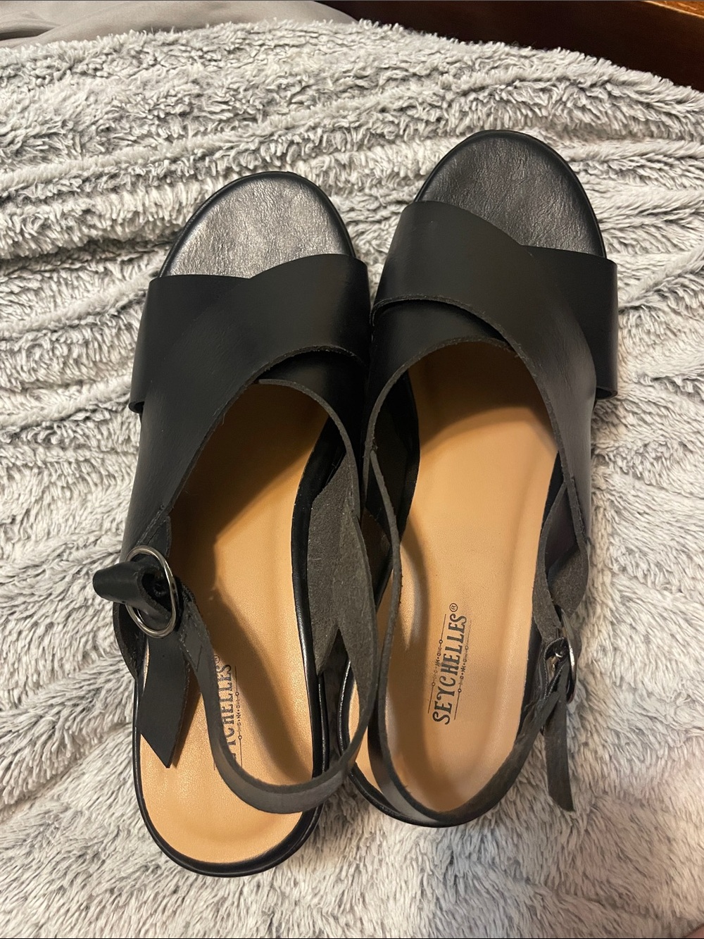 Black Platform Sandal Heels - Picture 4 of 4